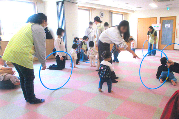子育てサロンたんぽぽにっぱ
