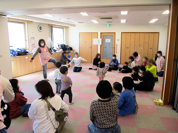 子育てサロンたんぽぽにっぱ